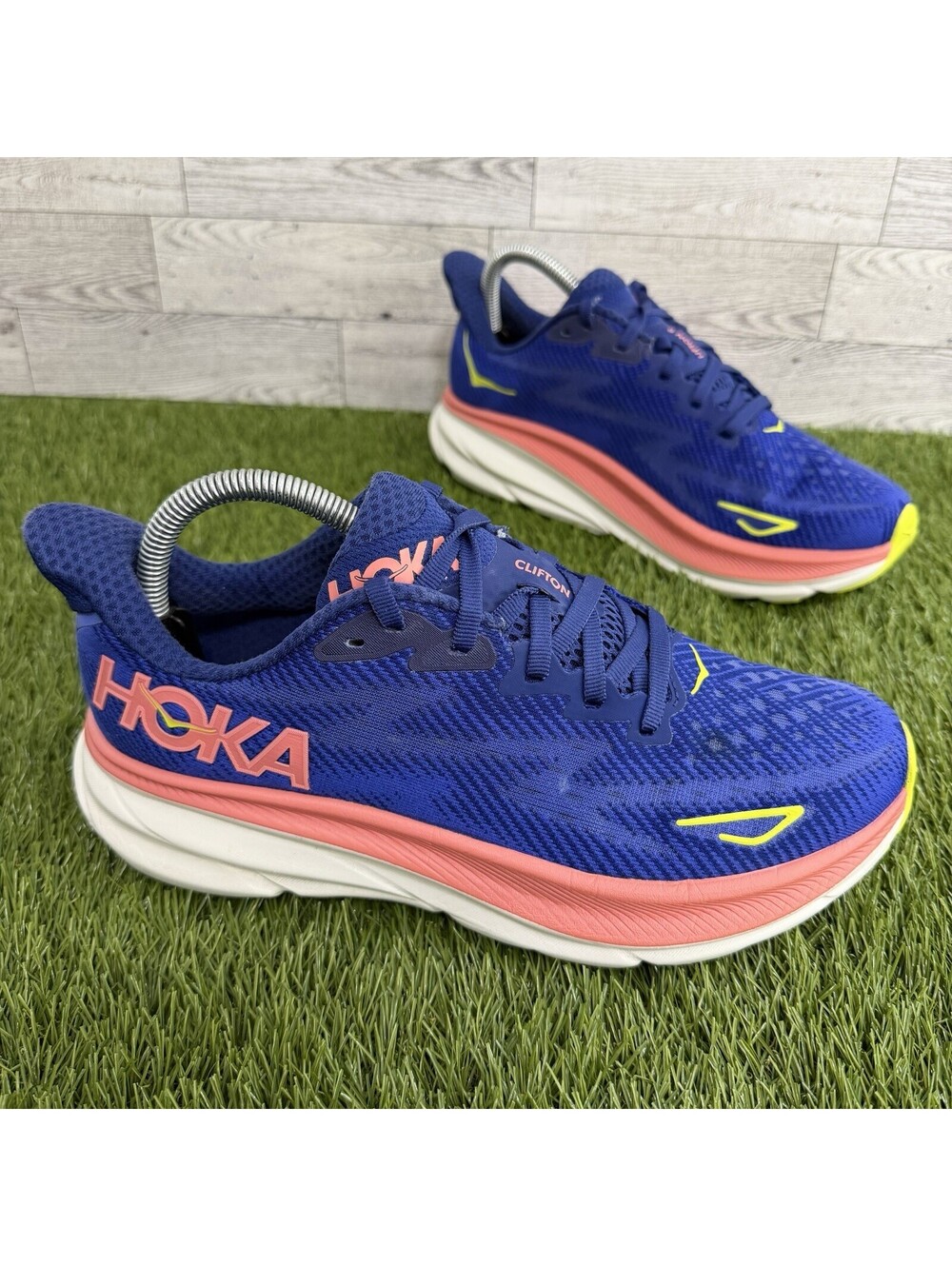 Hoka Clifton 9 Blue Pink Womens US Size 7.5 EUR 39.3 1127896 **No Insoles**